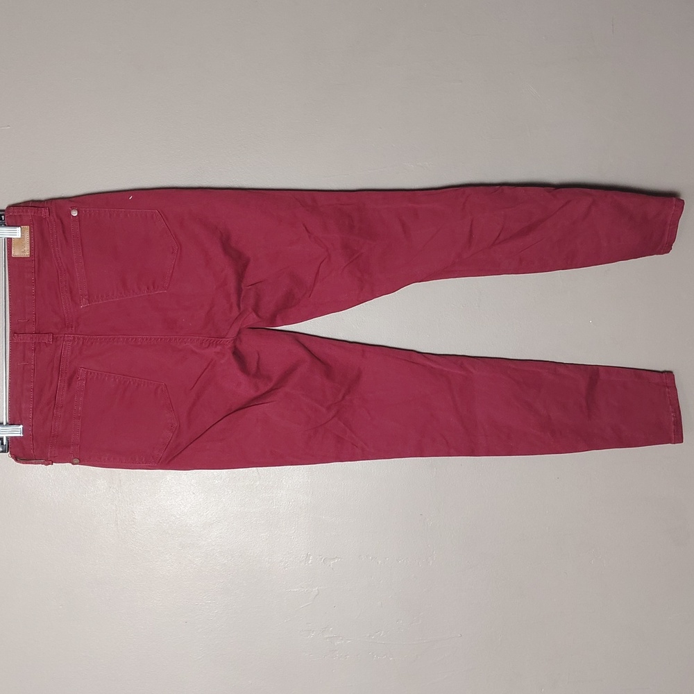 Judy Blue Burgundy Skinny Fit Jeans 11/30 - Picture 2 of 8